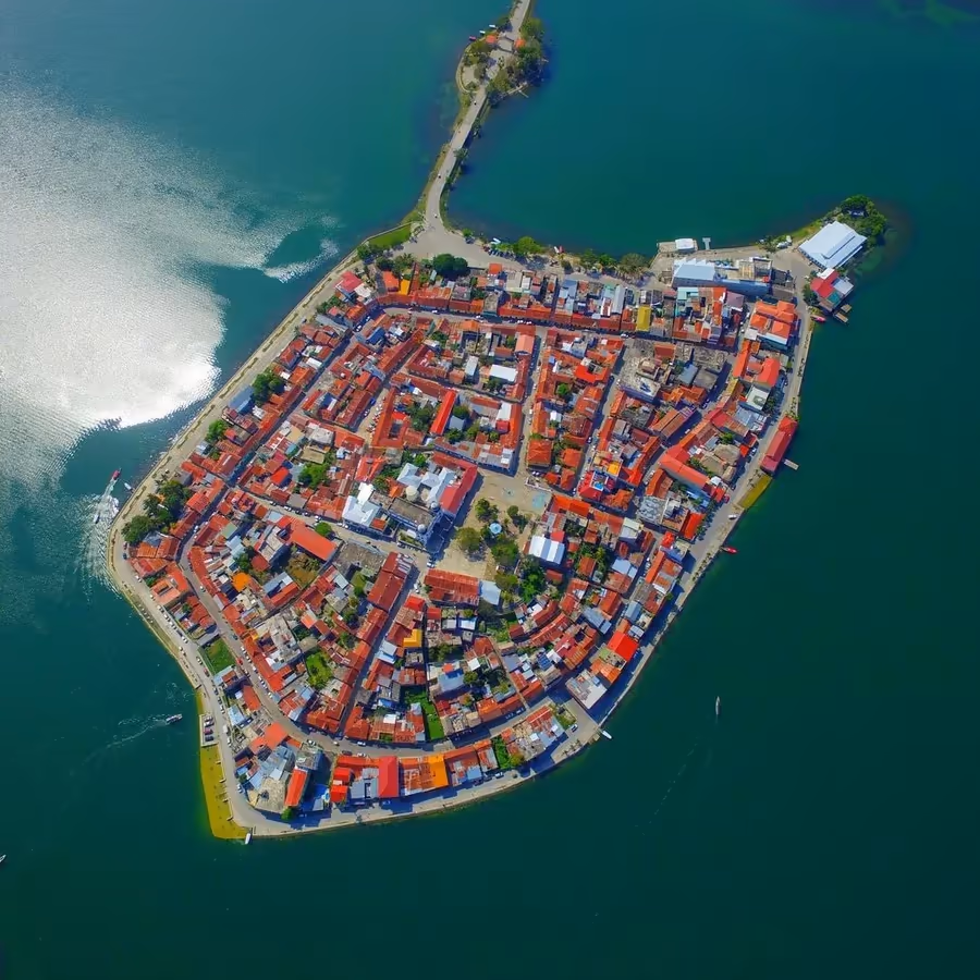 Flores, Petén